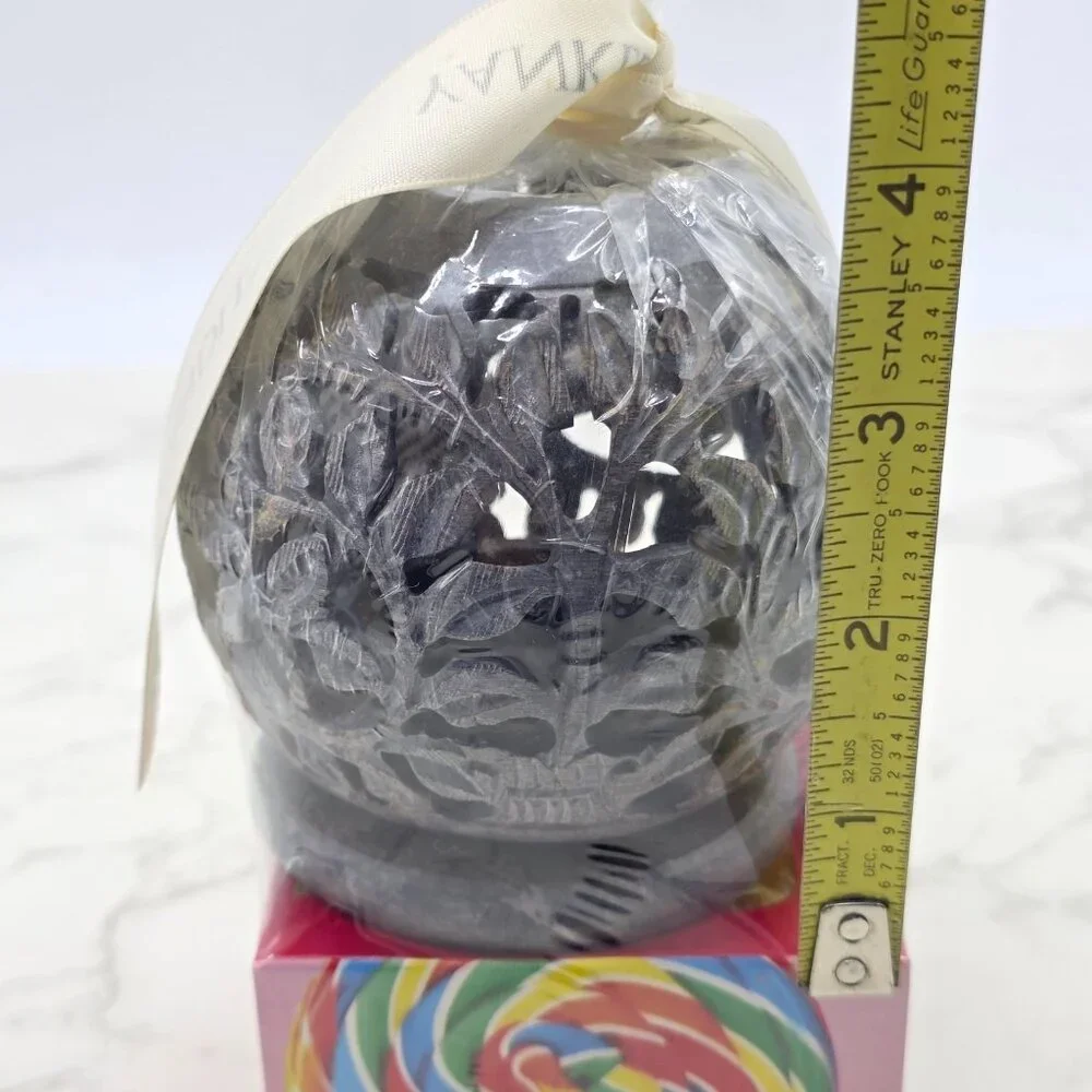 Yankee Candle Stoneware Leaf Tealight Holder and 12 Tutti-Frutti NEW Gift Set